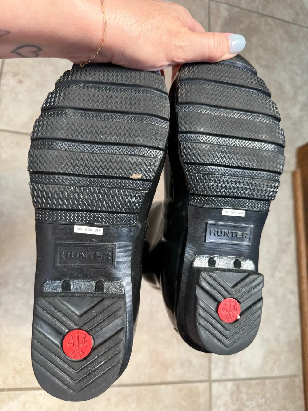 Hunter Original Tall Gloss Rain Boots, Size 38EU/7US